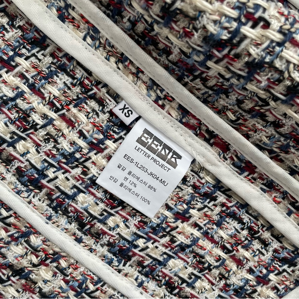 EENK Multi Tweed Button-Front Jacket - Picture 9 of 9